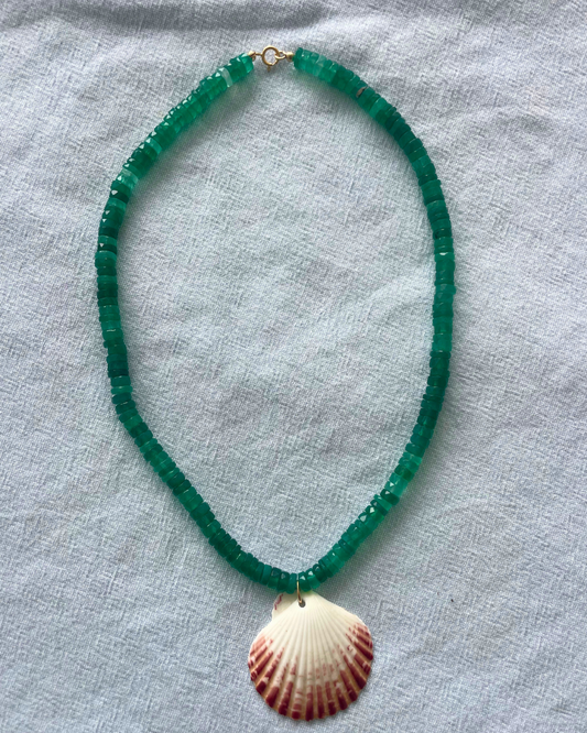 Jade Cove - Green Onyx Shell Necklace