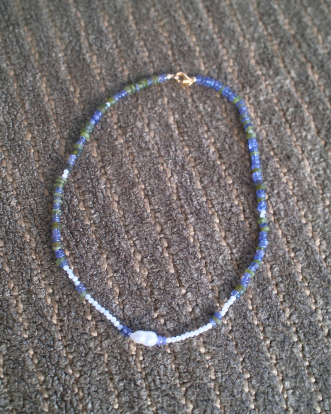 Baroque pearl necklace