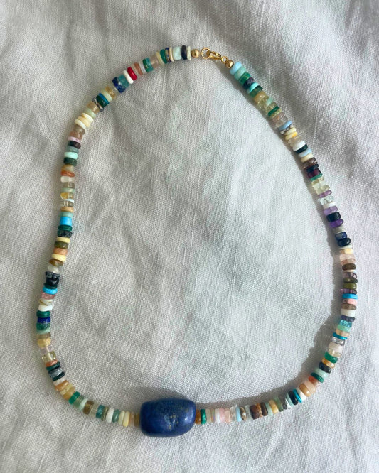 Mixed gemstones with Lapis Lazuli
