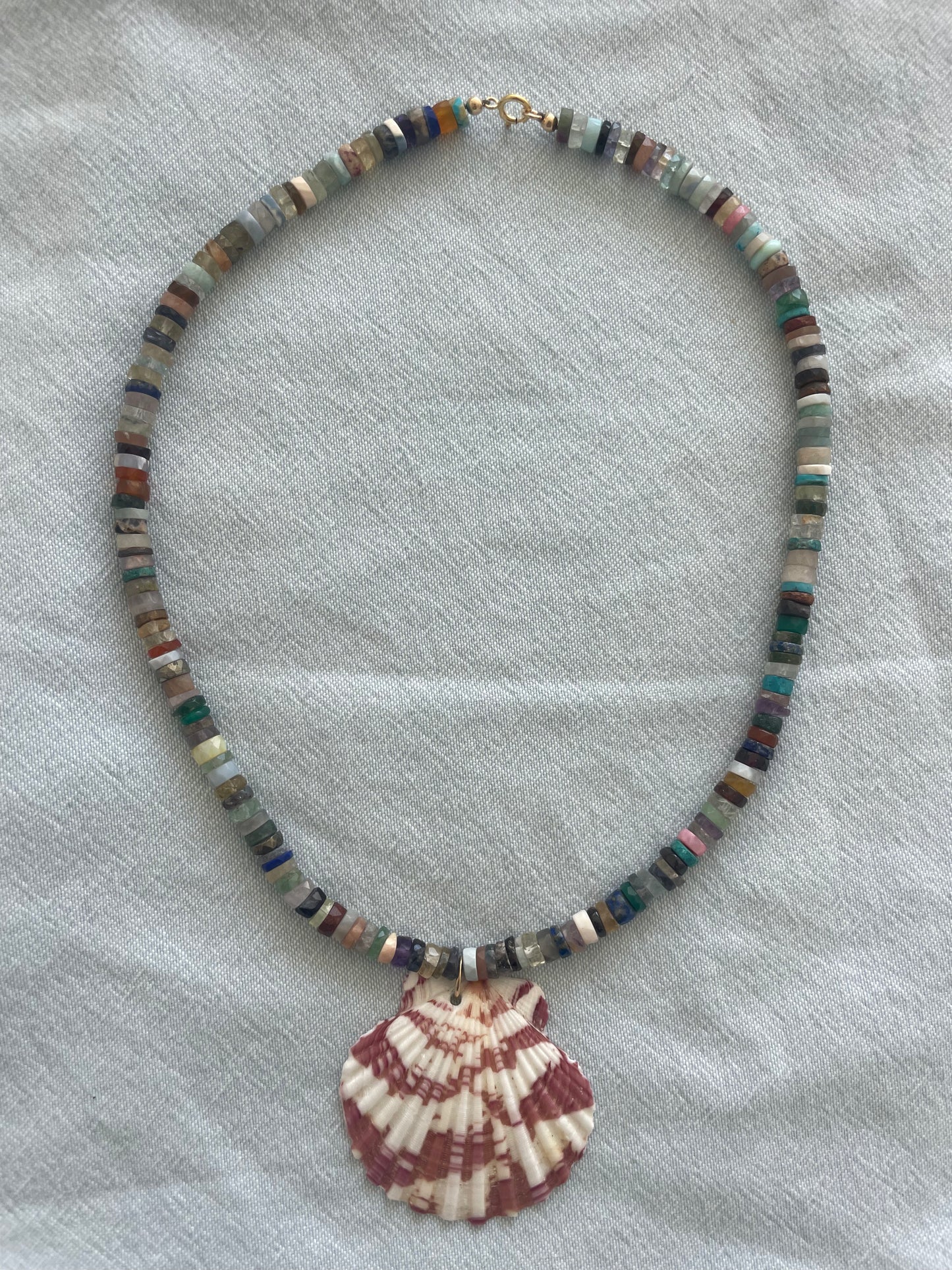 Pebble 2 - Mixed Amethyst Shell Necklace