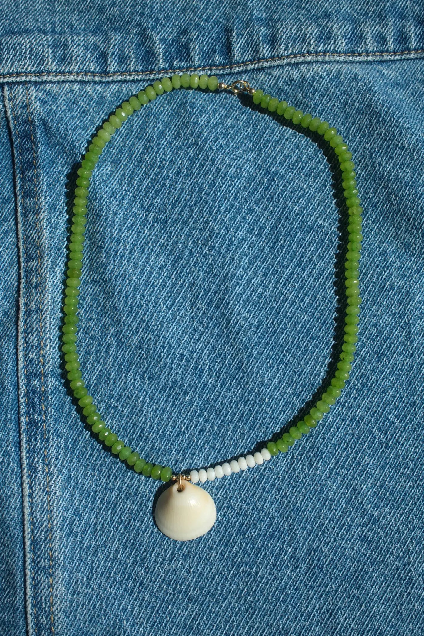 Asymmetric Green Agate Shell Necklace