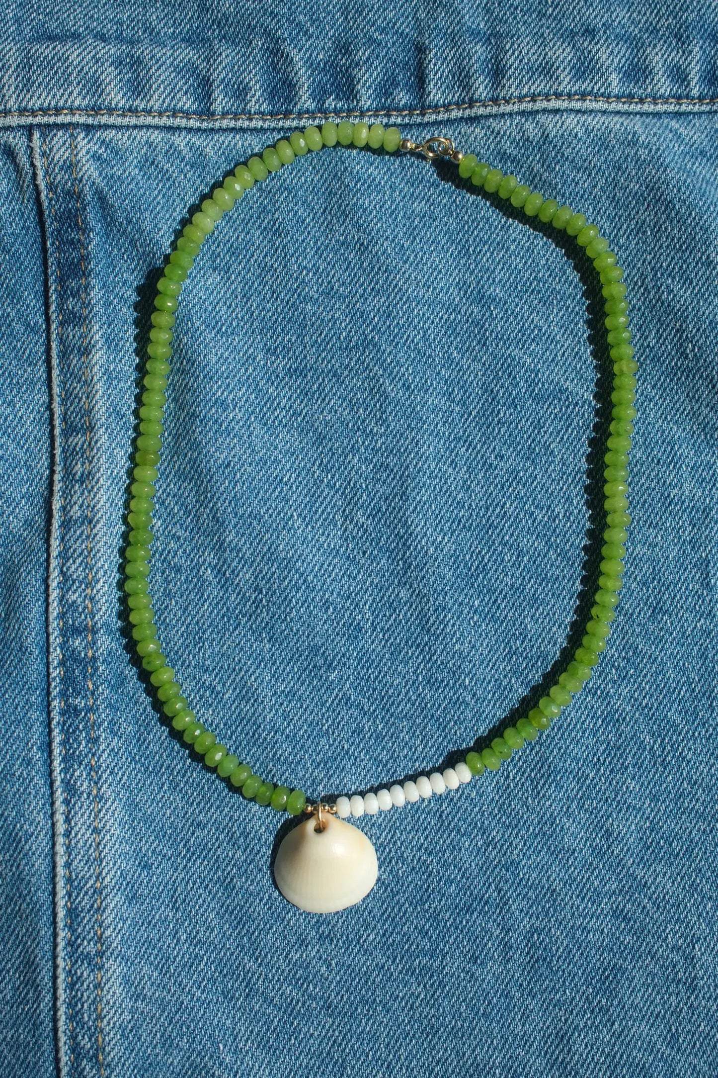 Asymmetric Green Agate Shell Necklace